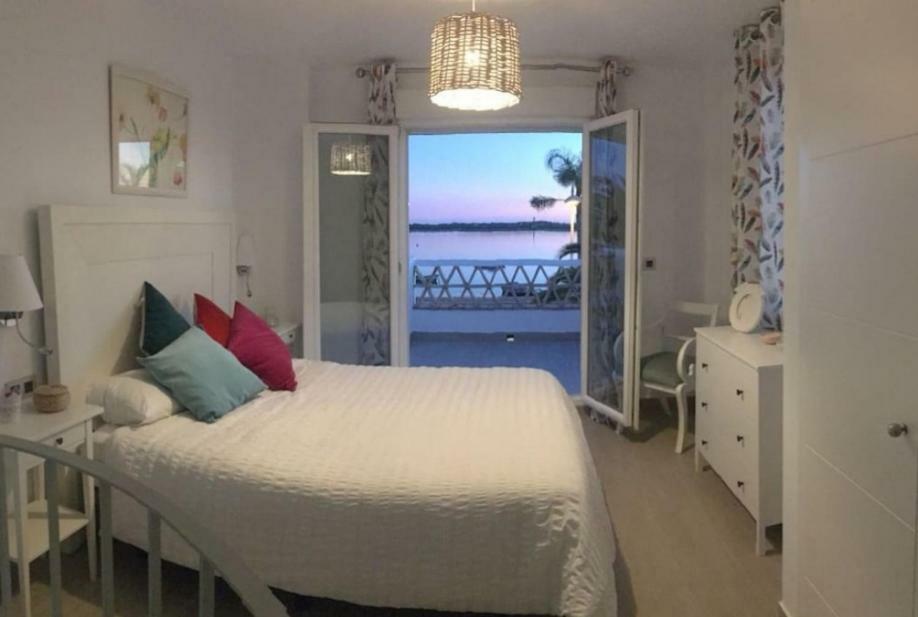 Apartamentos En Paseo Maritimo Ель-Ромпідо Екстер'єр фото