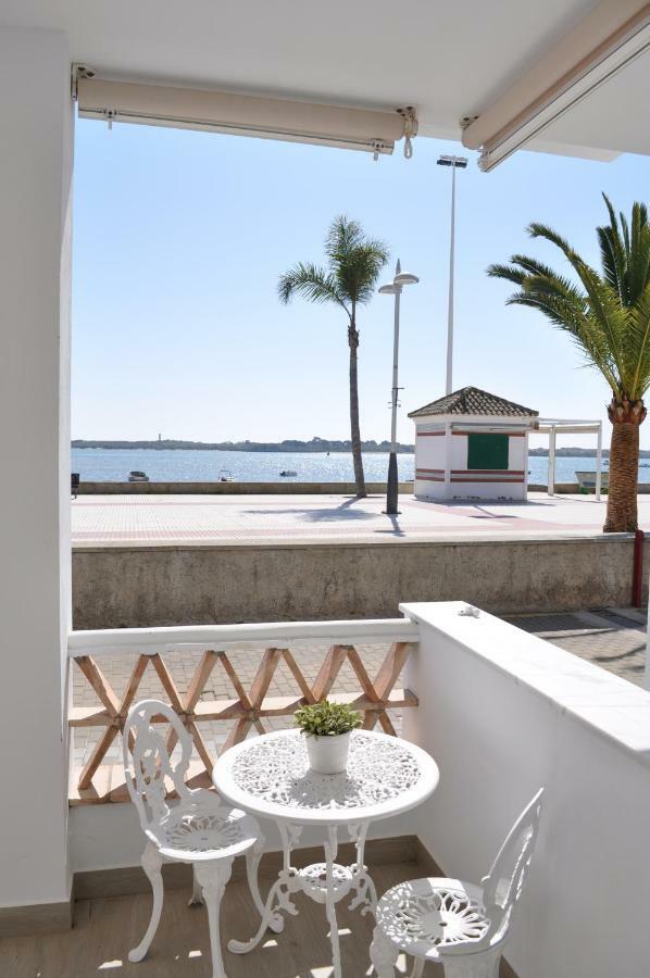 Apartamentos En Paseo Maritimo Ель-Ромпідо Екстер'єр фото