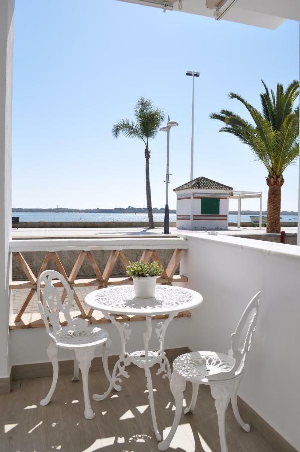 Apartamentos En Paseo Maritimo Ель-Ромпідо Екстер'єр фото