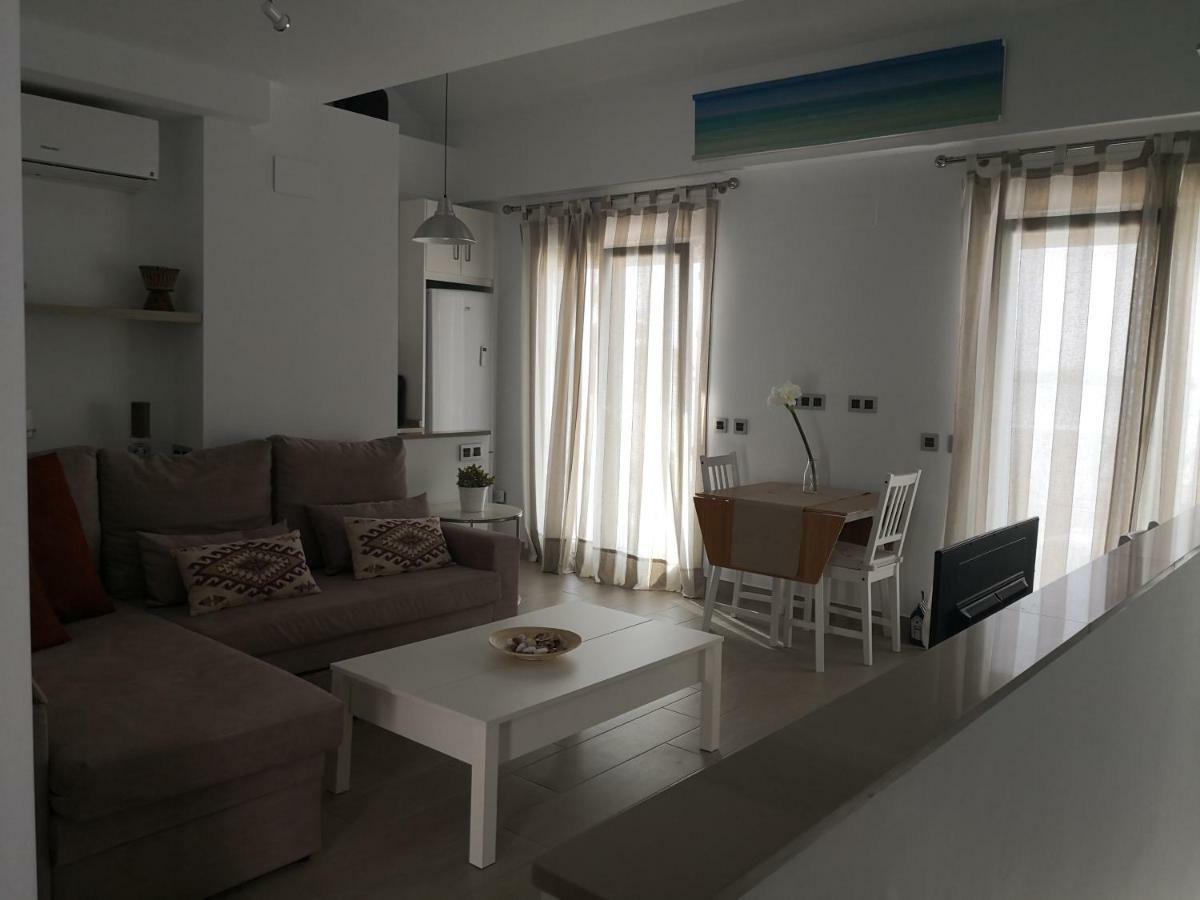 Apartamentos En Paseo Maritimo Ель-Ромпідо Екстер'єр фото